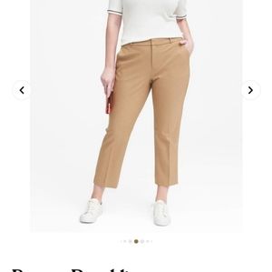 Gap Slim Cropped size 12